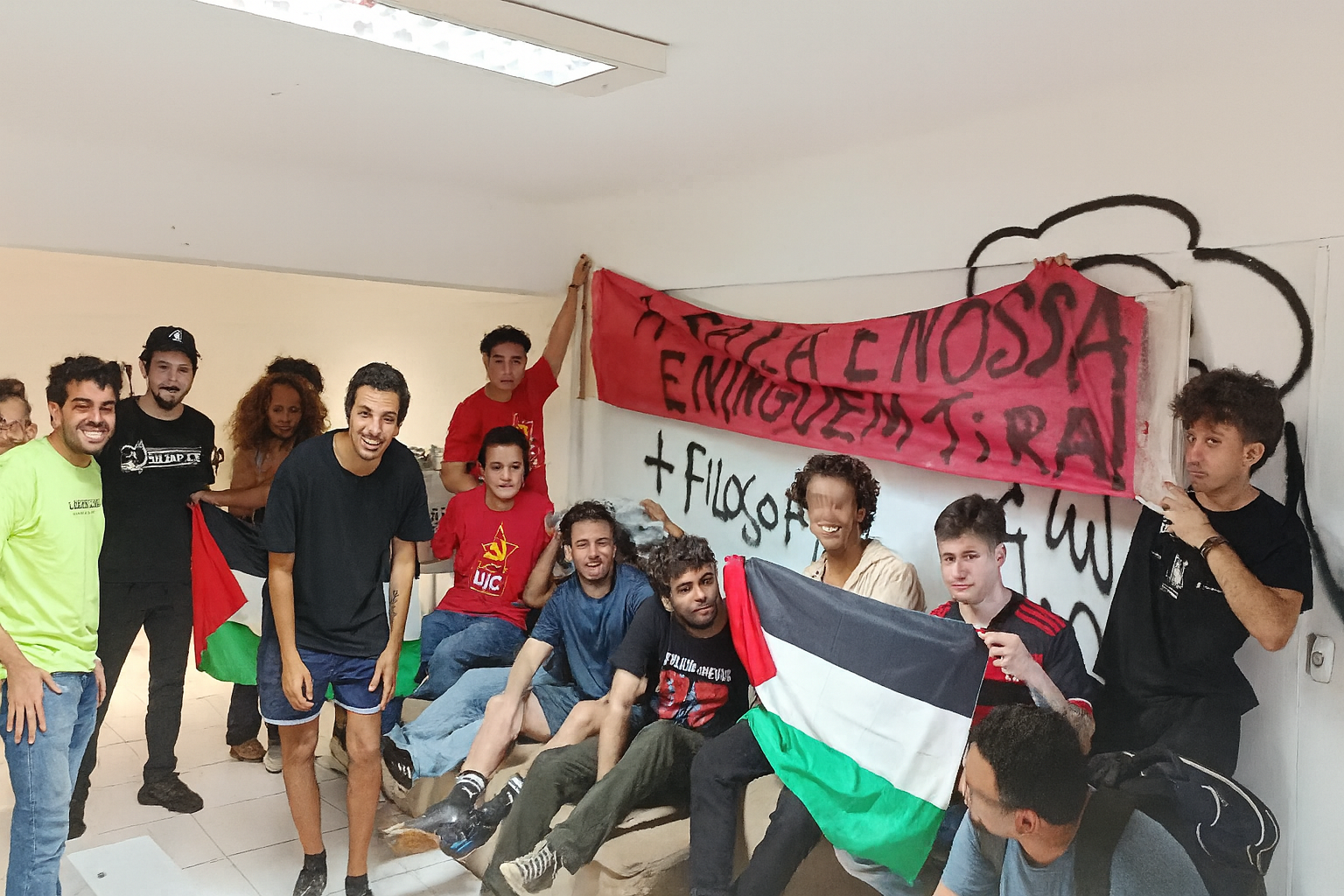 Relatório sobre a Ocupação Palestina Teimosa